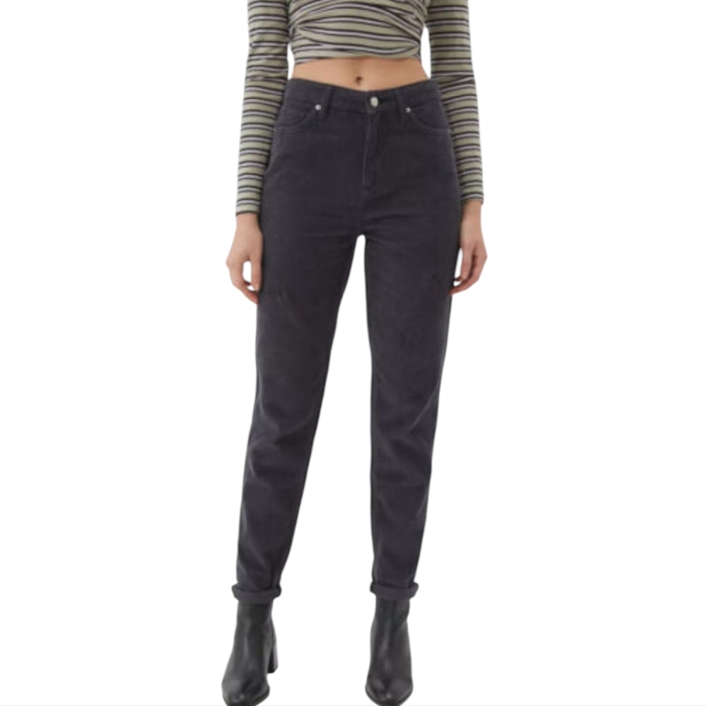 BDG Urban Outfitters HIgh RIse Mom Corduroy Pant Size 26 In Charcoal